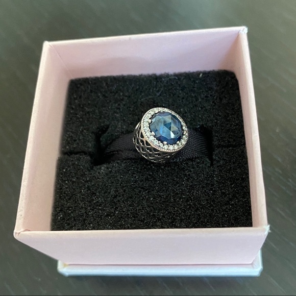 Pandora Blue CZ Radiant Heart Charm - Picture 6 of 6